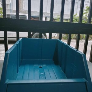 Front view of Big Byte Aquaventures’ local crab packaging box with clear branding.
